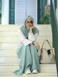 Foto: Ini Gaya Hijab Khas Rina Nose Yang Jadi Tren