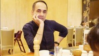 Bunga Zainal juga tak sungkan memposting foto Sukhdev Singh seorang diri. (Foto: Bunga Zainal (Instagram Bunga Zainal)