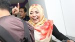 Muzdhalifah: Ditinggal Suami Setia, Dikecewakan Pedangdut, Ditipu Penjual Beras