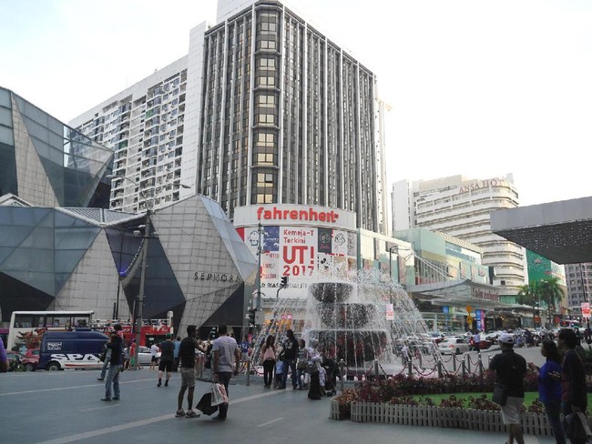 Shopping Time! 5 Tempat Belanja Saat Libur Sekolah di Kuala Lumpur