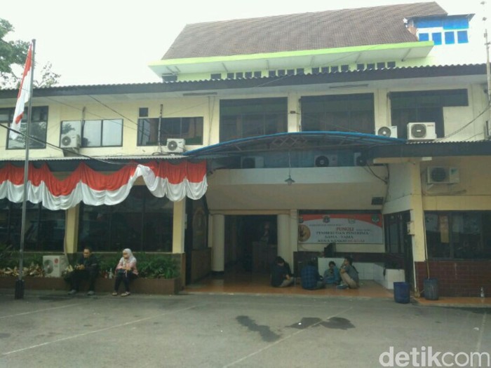 Pemasang Bendera Mirip ISIS di Kebayoran Masih Misterius