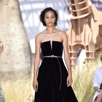 Model walks the runway during the Christian Dior Haute Couture Fall/Winter 2017-2018 show as part of Haute Couture Paris Fashion Week on July 3, 2017 in Paris, France.  (Photo by Pascal Le Segretain/Getty Images)