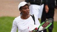 Venus Williams selalu tampil fashionable dalam setiap kesempatan. Dia  Foto: Michael Steele/Getty Images