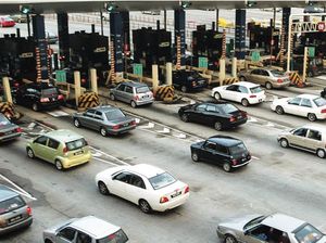 Tak Seperti Indonesia, Malaysia Kasih Diskon Tarif Tol 50 Persen di Libur Imlek