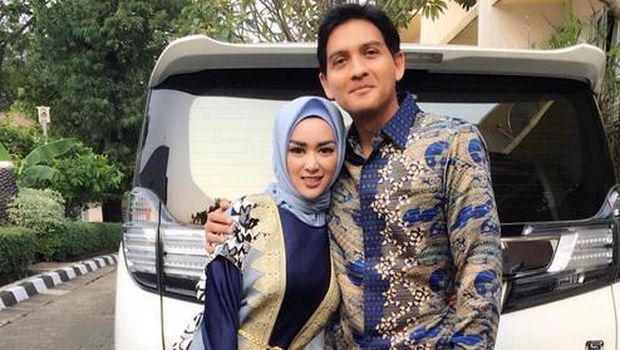 Ibnu Jamil Batal Cerai, Lucky Hakim Gugat Cerai Tiara Dewi