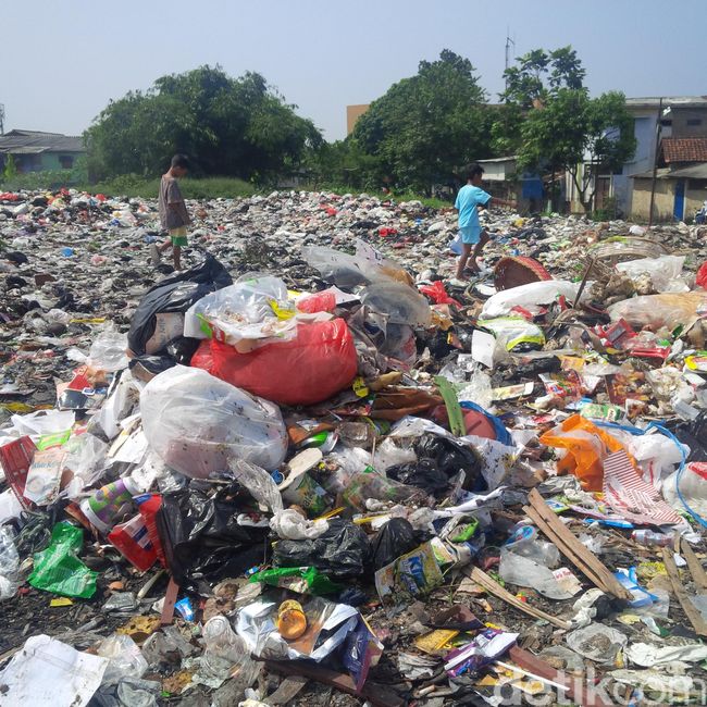 10 Tahun Warga Cibangkong Kota  Bandung  Hidup dengan Lautan 