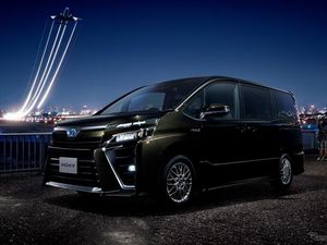 Toyota Noah, Esquire dan Voxy Disegarkan, Siap Dibawa ke RI?