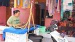 Gokil! Gosok Keliling ala Emak-emak Bekasi