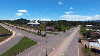 Mengintip Perkembangan Jalan Perbatasan RI-Malaysia di Kalimantan