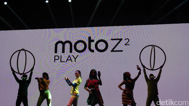 Moto Z2 Play Mulai Unjuk Gigi di Thailand