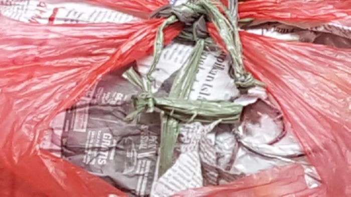 Benda Mencurigakan di Leuwiliang Ternyata Kardus Berisi Botol Bekas