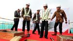Menteri Rini Lakukan Topping Off Pembangunan Menara BNI