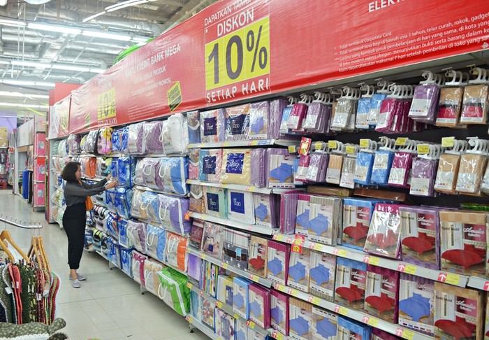 Aneka Peralatan Tidur Tawarkan Promo Sampai 70% di Transmart