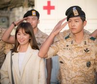 Akan Menikah, Kemesraan Song Joong Ki dan Song Hye Kyo Ini Bikin Baper