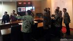 Perbincangan Jokowi di Ruang Kerja Dirut BEI