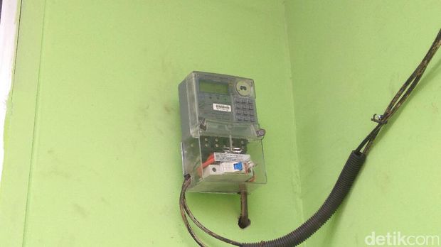 Curhat Warga Program Bedah Rumah: Pasang Listrik Bayar Rp 150 Ribu