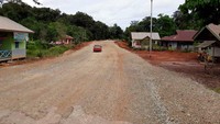 Begini pemandangan wilayah perbatasan Kalimantan yang berbatasan langsung dengan Malaysia. Foto: dok. Kementerian PUPR