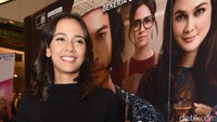Nadine Alexandra merupakan jebolan Puteri Indonesia 2010. Foto: Noel/detikHOT