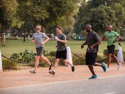 Zuckerberg Dikawal Bodyguard Rp 100 Miliar