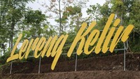 Pada hari biasa, tiket masuknya yakni Rp 5 ribu per orang dan di hari libur menjadi Rp 7 ribu. Untuk karcis parkirnya, bagi motor dikenakan Rp 3 ribu dan mobil Rp 5 ribu (Dok pribadi Ari Kurniawan)