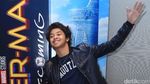Gaya Bastian Steel yang Konon Lagi Lengket dengan Chelsea Islan