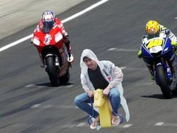 Gaya Kocak Kaesang, Sang YouTuber #Ndeso