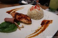 Santap Makanan Indonesia di Resto Modern, Tutup Panci Bistro BSD