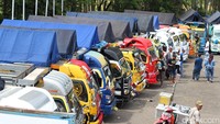 Mereka menamakan diri Malang Raya Truck Lovers (MRTL). Komunitas ini terbentuk pada 9 Juni 2015 lalu dan memiliki pengikut sekitar 17 ribu di akun facebook mereka. Foto: Malang Raya Lovers