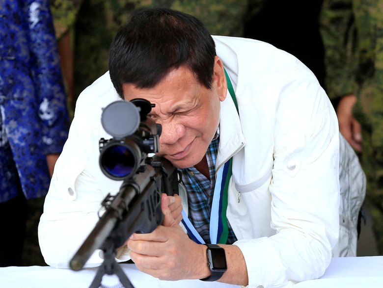 4 Langkah Galak Duterte yang Bikin Gembong Narkoba Lari ke RI 4 Langkah Galak Duterte yang Bikin Gembong Narkoba Lari ke RI