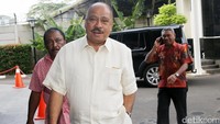 Nama Melchias Marcus Mekeng juga disebut dalam surat dakwaan mantan pejabat Kemendagri Sugiharto dan Irman.