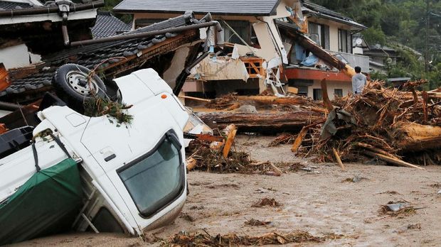 Kondisi kota Asakura usai dilanda hujan deras dan banjir besar