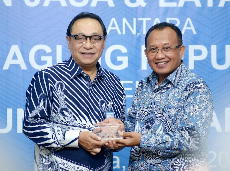 Sekretaris MA hingga Ketua Majelis Konflik Golkar Bidik Kursi Wakil Tuhan Sekretaris MA hingga Ketua Majelis Konflik Golkar Bidik Kursi Wakil Tuhan