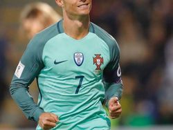 Bayaran Para Bintang Instagram yang Bikin Ngeces