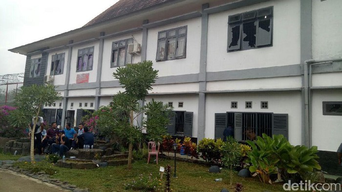 Sipir LP Narkotika Palembang yang Dituding Lakukan Pungli Diamankan