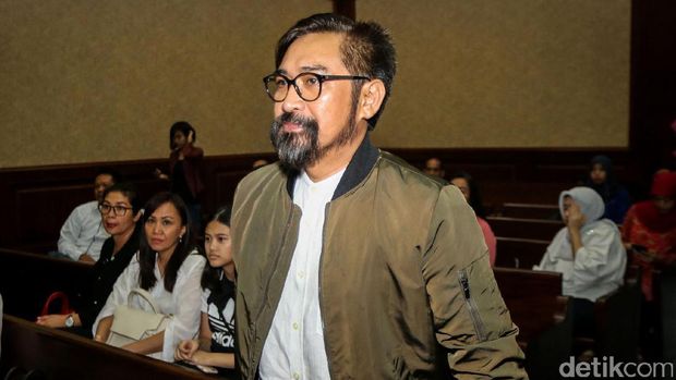 Giliran Jero Wacik dan Choel Mallarangeng Ajukan PK