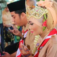 Unik Pasangan di Ngawi Nikah Pakai Seragam  Pramuka  Mas 