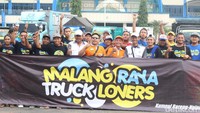Terakhir, MRTL menggelar kopi darat yang dihadiri ratusan truk bak terbuka di Stadion Kanjuruhan, Kepanjen, Kabupaten Malang, sekaligus merayakan hari jadi mereka Agustus 2016 lalu. Foto: Malang Raya Lovers