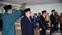 3 Penasehat KPK diambil sumpahnya.