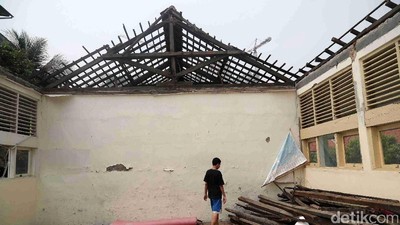 Gedung SDN 05 Pagi Pademangan Timur Belum Juga Diperbaiki