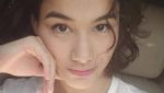 Mentari De Marelle, Secantik Atiqah Hasiholan atau Chelsea Islan?