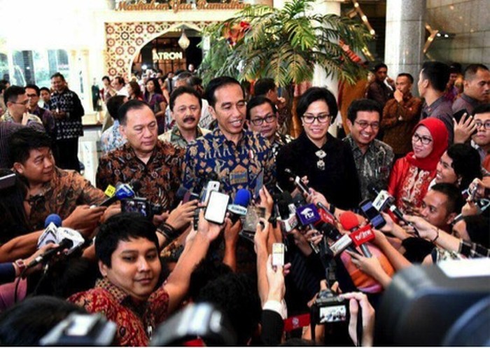 Presiden Jokowi Apresiasi Capaian Wisman 2017 Via Facebook