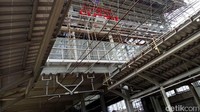 Stasiun ini akan dilengkapi dengan sejumlah fasilitas, di antaranya lift dan eskalator. Pool/Daop I KAI.