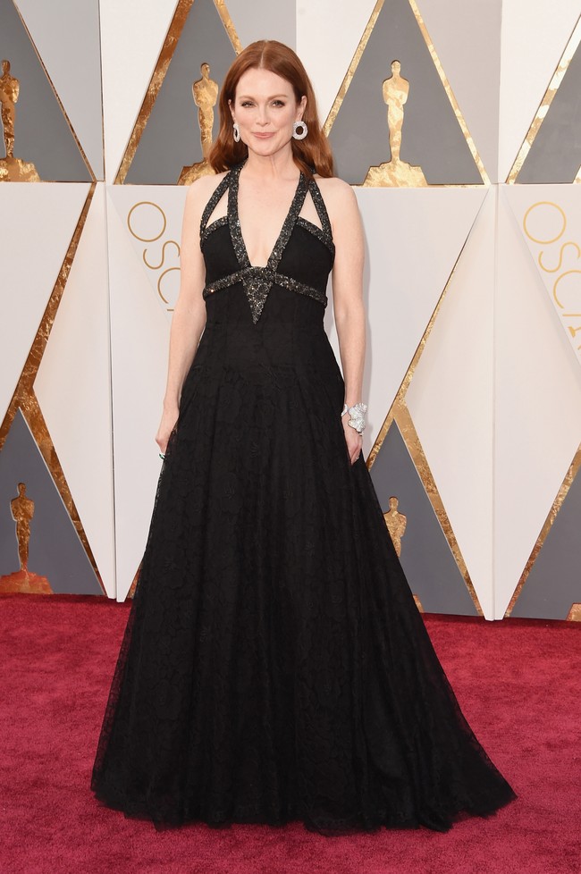 Julianne Moore genap berusia 60 tahun. Tidak ada yang bisa menandingi pesona seorang ginger head atau wanita berambut merah. Foto: Getty Images