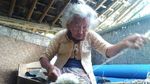 Kenalan Lebih Dekat dengan Mbah Suparni, Nenek 117 Tahun Anti-Pekok