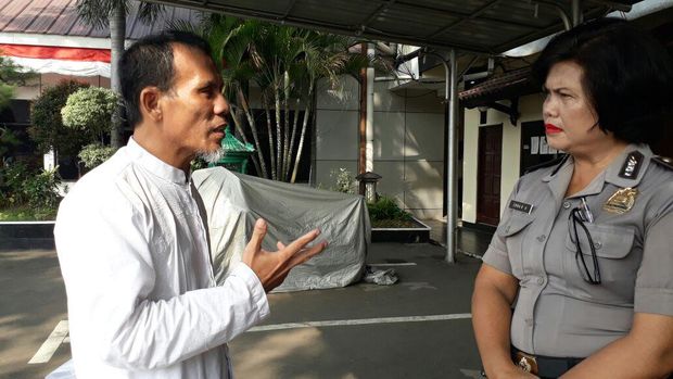 Pelapor Kaesang temui Kabag Humas Polresta Bekasi AKP Erna Ruswing