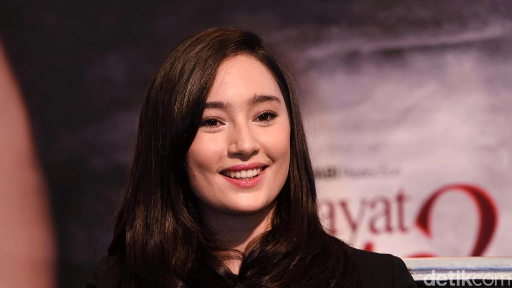 Lihat Serunya Tatjana Saphira di Impersonate Game