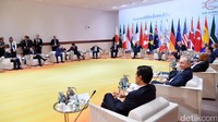 Jokowi berjabat tangan dengan Justin Trudeau. Laily Rachev/Setpres.