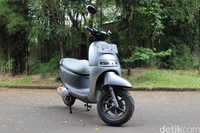 Siapa Bilang Motor Listrik Tak Cocok di Indonesia, Ini Buktinya