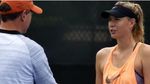 Sharapova yang Cuma Jadi Penonton Saat Petenis Lain Manggung di Wimbledon
