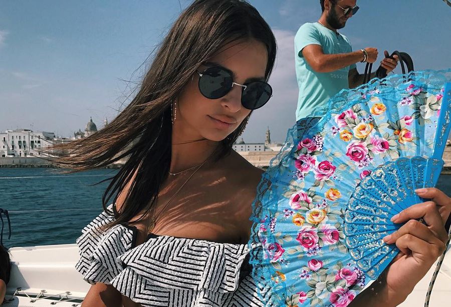Foto Jepretan Kece Si Seksi Emily Ratajkowski Foto 6